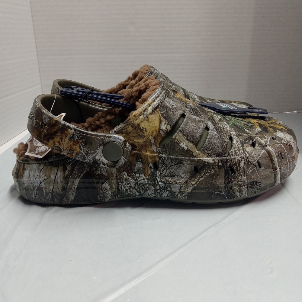 Rugged Shark Camo Pattern Lined Clogs Men's Size 7 Memory Foam  Slippers Durable
